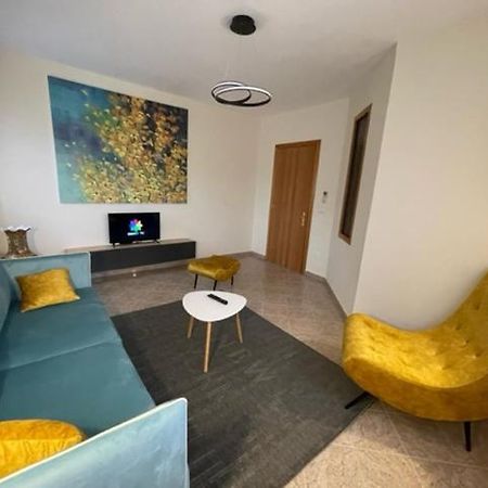 Evendum Central Apartment 1 Tiran Dış mekan fotoğraf
